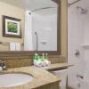 Отель Holiday Inn Express & Suites Fredericton, an IHG Hotel, фото 9