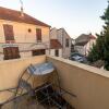 Отель Appartements du Gué - A 10 minutes de Disneyland в Монтеврене