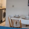 Отель BV Conditioning House Royal Comfy Suite Bradford, фото 11