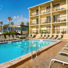 Отель Pleasure and Comfort Condo at Daytona Beach - One Bedroom Condo #1, фото 15