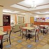 Отель Holiday Inn Express & Suites Buffalo, an IHG Hotel, фото 3