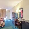 Отель Econo Lodge, фото 2