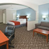 Отель Holiday Inn Express Hotel & Suites Lake Charles, an IHG Hotel, фото 3