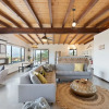 Отель Sukha Life Hideaway - Hot Tub, Fire Pit, Privacy & Endless Views 1 Bedroom Home by RedAwning, фото 2