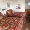 Отель The Sandpiper Beachfront Motel, фото 6