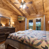 Отель Cozy Bear Lodge, фото 10