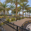Отель HiGuests - Luxurious 1BR in Palms with Private Beach Access, фото 27