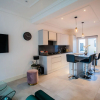 Отель Surbiton Luxury Garden House 19A, фото 4