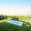 Отель Villa With Private Pool and Garden in Kartepe, фото 16