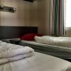 Отель Comfortable, Carefully Furnished Chalet, Near the Wadden Sea, фото 4