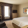 Отель Hampton Inn & Suites Dodge City, фото 3