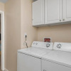Отель Papas Place by Oak Island Accommodations, фото 3
