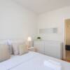 Отель Apt Sara - Classy 100 m2 w Balcony, 2 min to Beach, фото 5