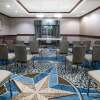 Отель La Quinta Inn & Suites by Wyndham DFW Airport West - Euless, фото 25