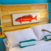 Отель Flotsam & Jetsam Artist Beach Hostel, фото 30