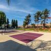 Отель Private Pickleball Pool & Palms Resort, фото 14