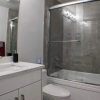 Отель Modern & Luxurious Suites in Surrey, фото 9