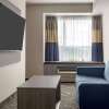 Отель Microtel Inn & Suites By Wyndham Lloydminster, фото 24