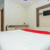 Отель LG Residency by OYO Rooms, фото 6