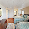 Отель Canal-side W/ Private Dock, Boats & Bikes 2 Bedroom Duplex, фото 7
