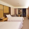 Отель Ji Hotel Xining Da Shi Zi, фото 1
