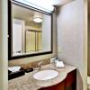 Отель Hampton Inn & Suites Cape Cod-West Yarmouth, фото 11