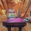 Отель Moonlight and Memories - Two Bedroom Cabin, фото 19