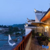 Отель Xiqiao Night Language River View Homestay (Phoenix Ancient City Lijiang Branch), фото 6