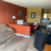 Отель Orangeburg Inn & Suites, фото 3