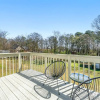 Отель Beautifully Modern Cottage in Historic Norcross, фото 7