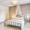 Отель Superb Modern Villa With Pool, Large Fenced Yard Near the Beach, фото 2