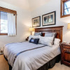 Отель 4 Bedroom Antlers Vacation Rental With Incredible Slopeside Views and Just a Short Walk to Gondola a, фото 5
