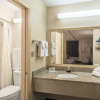 Отель Quality Inn, фото 10