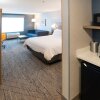 Отель Holiday Inn Express and Suites Moose Jaw, an IHG Hotel, фото 4