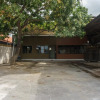 Отель RedDoorz near Cikampek Mall Karawang, фото 16