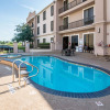 Отель Comfort Suites Houston West at Clay Road, фото 15