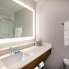 Отель Holiday Inn Express Hotel & Suites Columbus, an IHG Hotel, фото 9