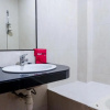 Отель RedDoorz Plus near DC Mall Batam, фото 9