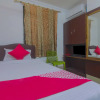 Отель OYO 23304 Hotel Shiva, фото 17