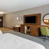 Отель Hampton Inn & Suites by Hilton Edmonton/West, фото 38