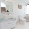 Отель Perfect Location with Harbour Views, фото 7