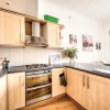 Отель Cosy 2Br Home 5 Minutes From Edinburgh Waverley, фото 5
