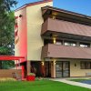 Отель Red Roof Inn PLUS+ Atlanta - Buckhead в Атланте