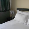 Отель Parallel House Serviced Apartments Slough Windsor, фото 3