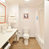 Отель Hampton Inn & Suites Menomonie-UW Stout, фото 35