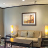 Отель Staybridge Suites Fargo, an IHG Hotel, фото 2