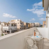 Отель Charming 1 Bdr with Balcon Close To Hilton Beach, фото 1