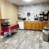 Отель Designer Inn & Suites, фото 48