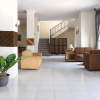 Отель OYO 3803 Hotel Wonojati Syariah Malang, фото 2