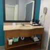 Отель Quality Inn & Suites, фото 9